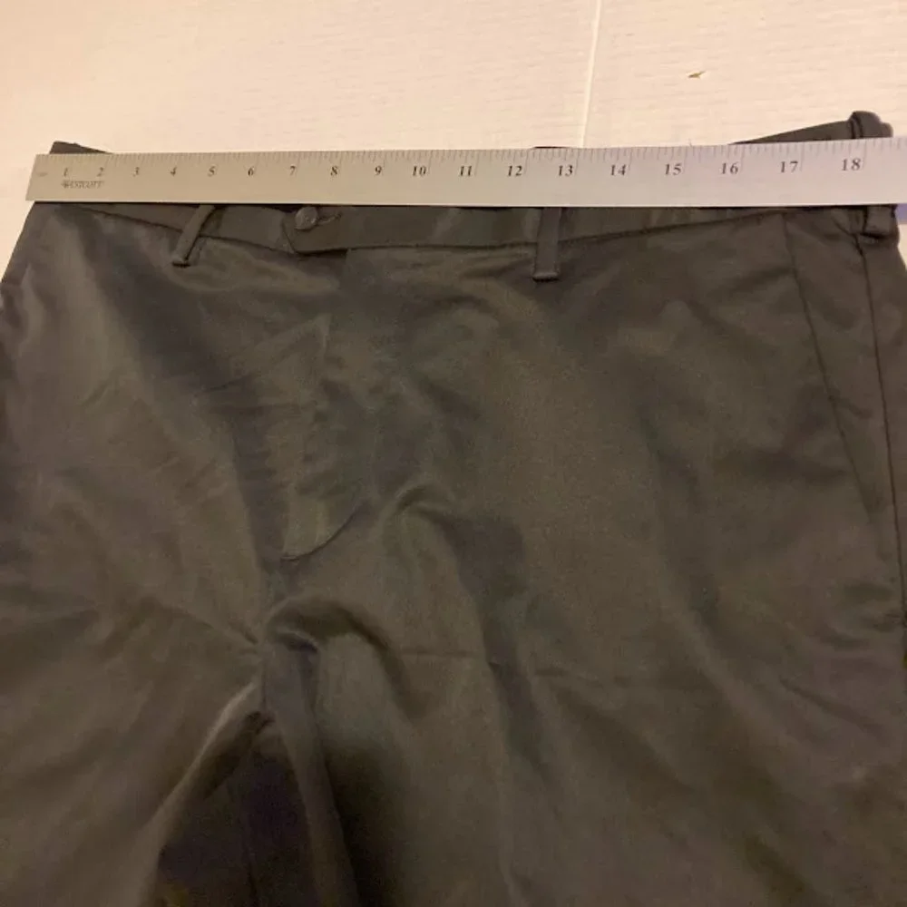 Croft & Barrow Men's size 36 X 32 black Classic Fit Trousers